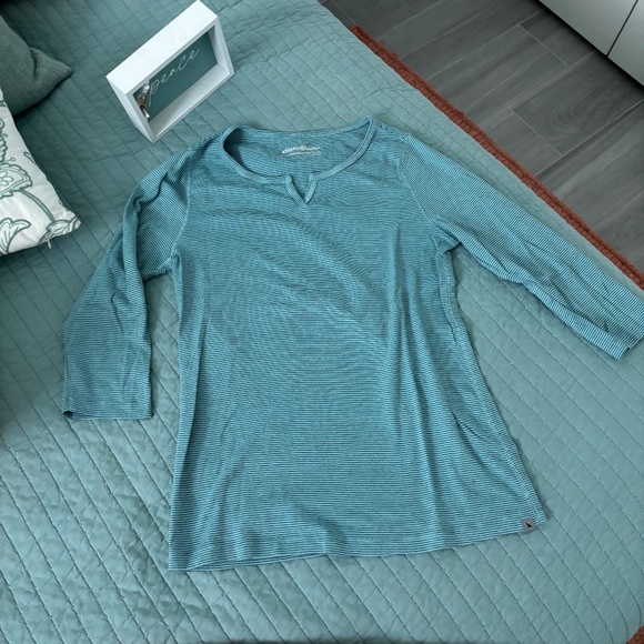 Eddie Bauer 3/4 Sleeve Notch Neck Tee Sz L - Picture 2 of 6